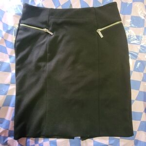 Michael Kors Black Pencil Skirt with Zipper Accents EUC